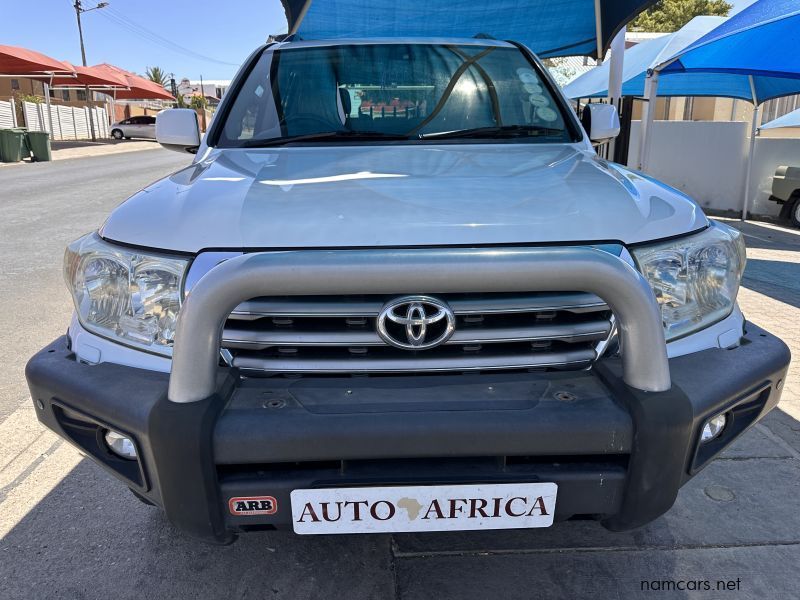 2009 Toyota Landcruiser 200 Series VX V8 photo