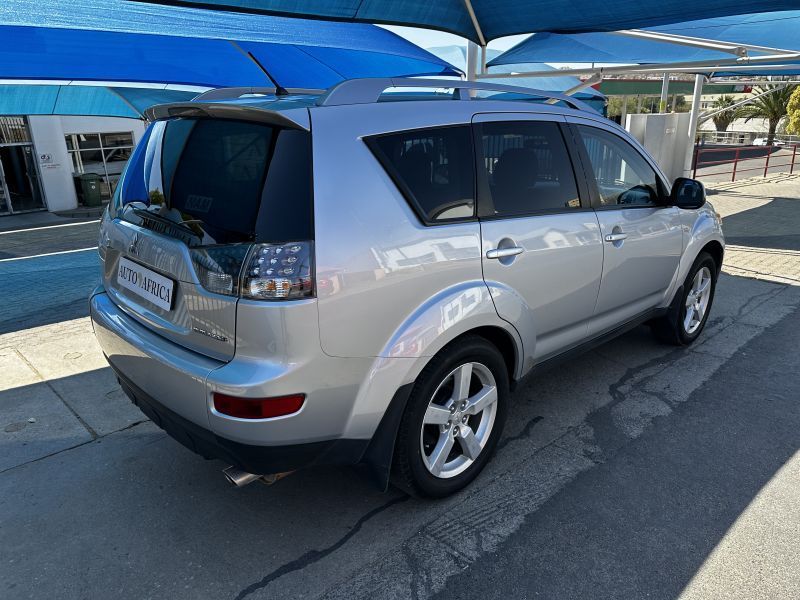 2008 Mitsubishi Outlander 2.4 GLS Auto photo