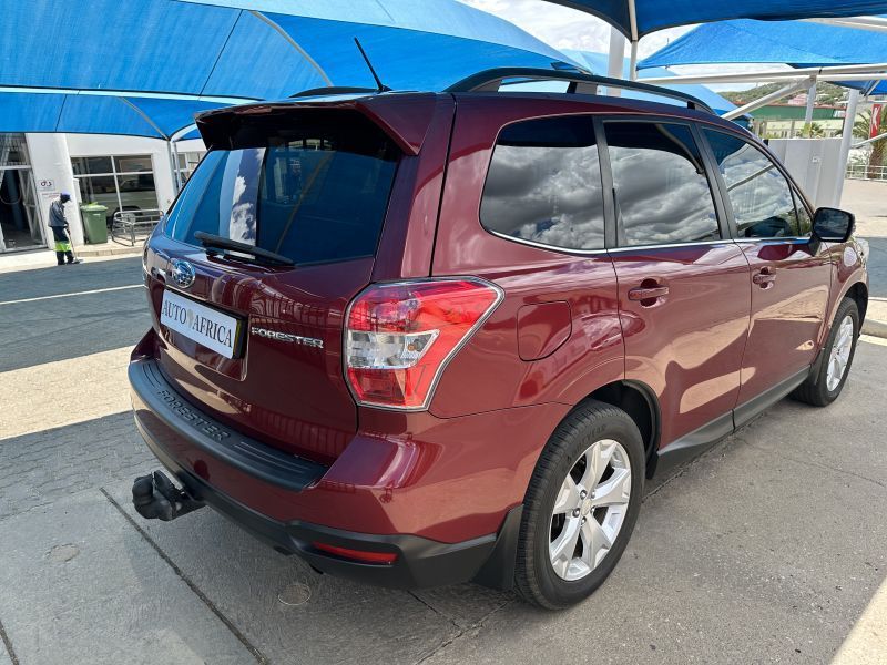 2014 Subaru Forester 2.5 XS Auto photo