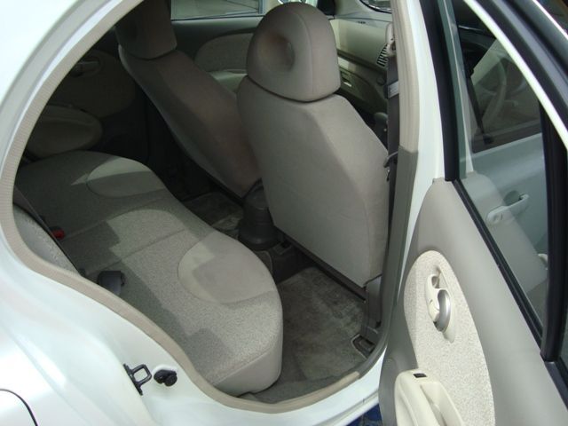 2008 Nissan March photo
