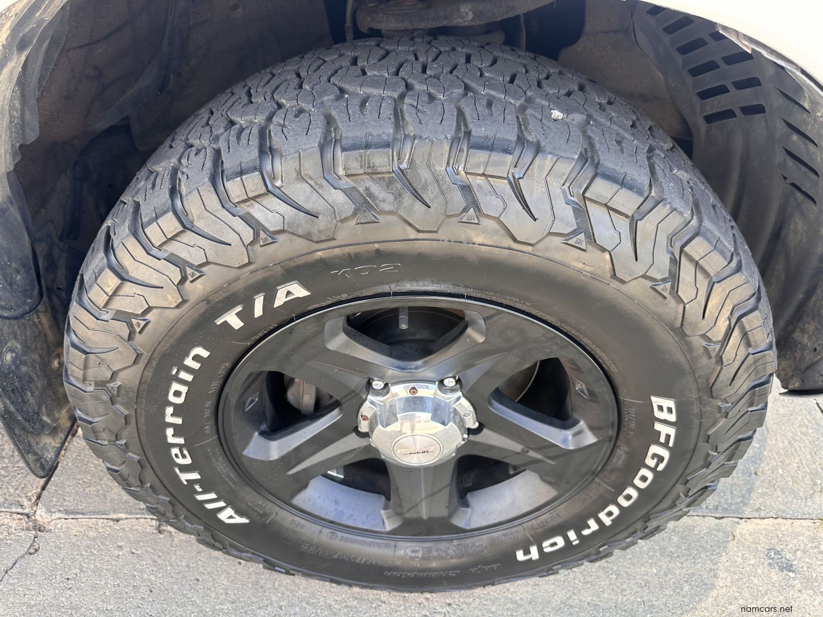 2016 Toyota Landcruiser 200 4.5 V8 Diesel 6AT GX photo