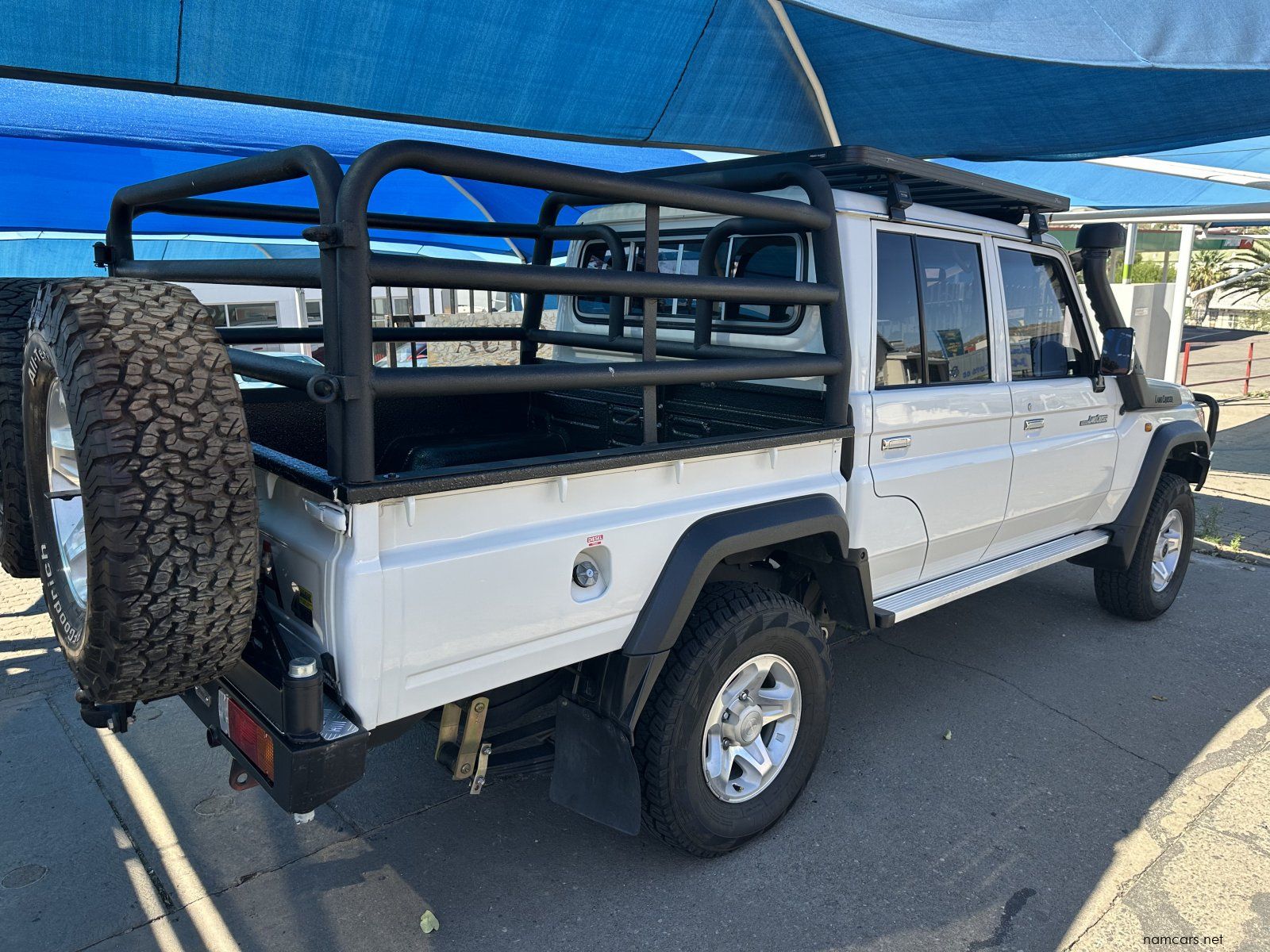 2020 Toyota Landcruiser 4.5 V8 7Diesel D/C 4x4 Manual photo