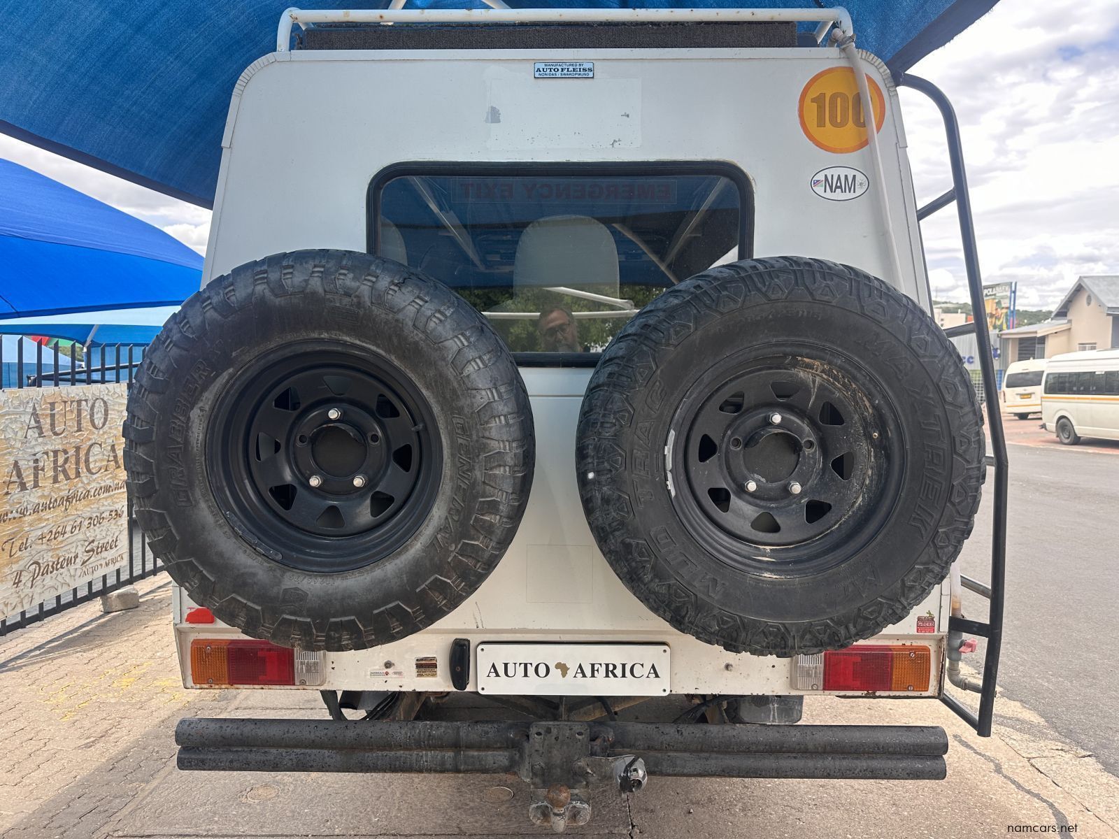 2011 Toyota Landcruiser 4.2 Diesel 11 Seater Conversion photo