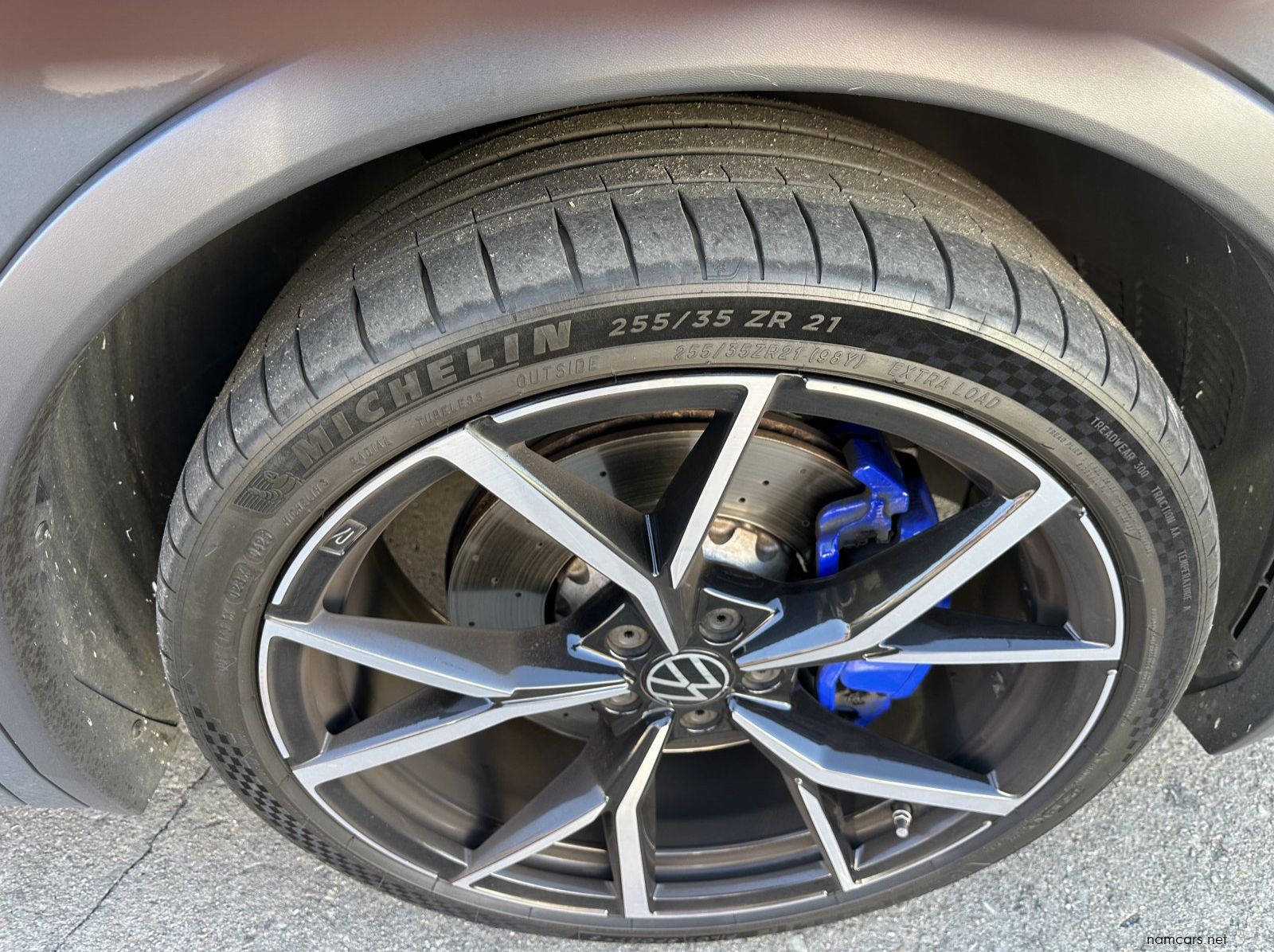 2023 Volkswagen Tiguan 2.0R TSi DSG 235 KW pictures