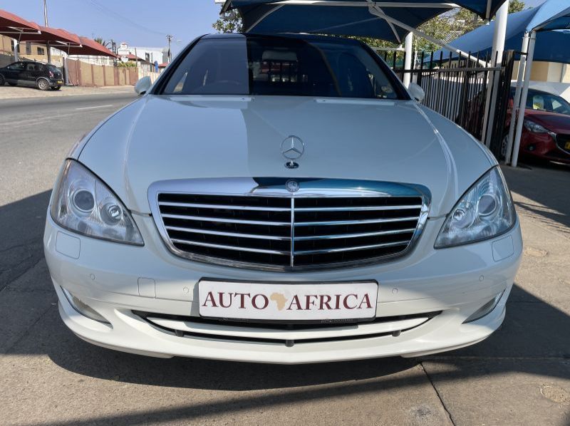 2009 Mercedes-Benz S550 pictures