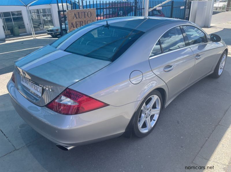 2000 Mercedes-Benz Mercedes Bens CLS 500 pictures
