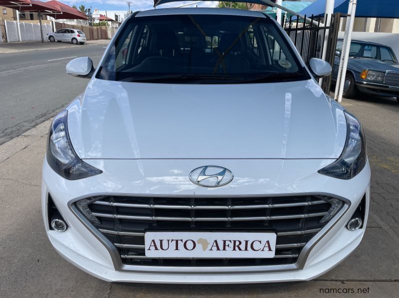 2021 Hyundai i10 Grand pictures