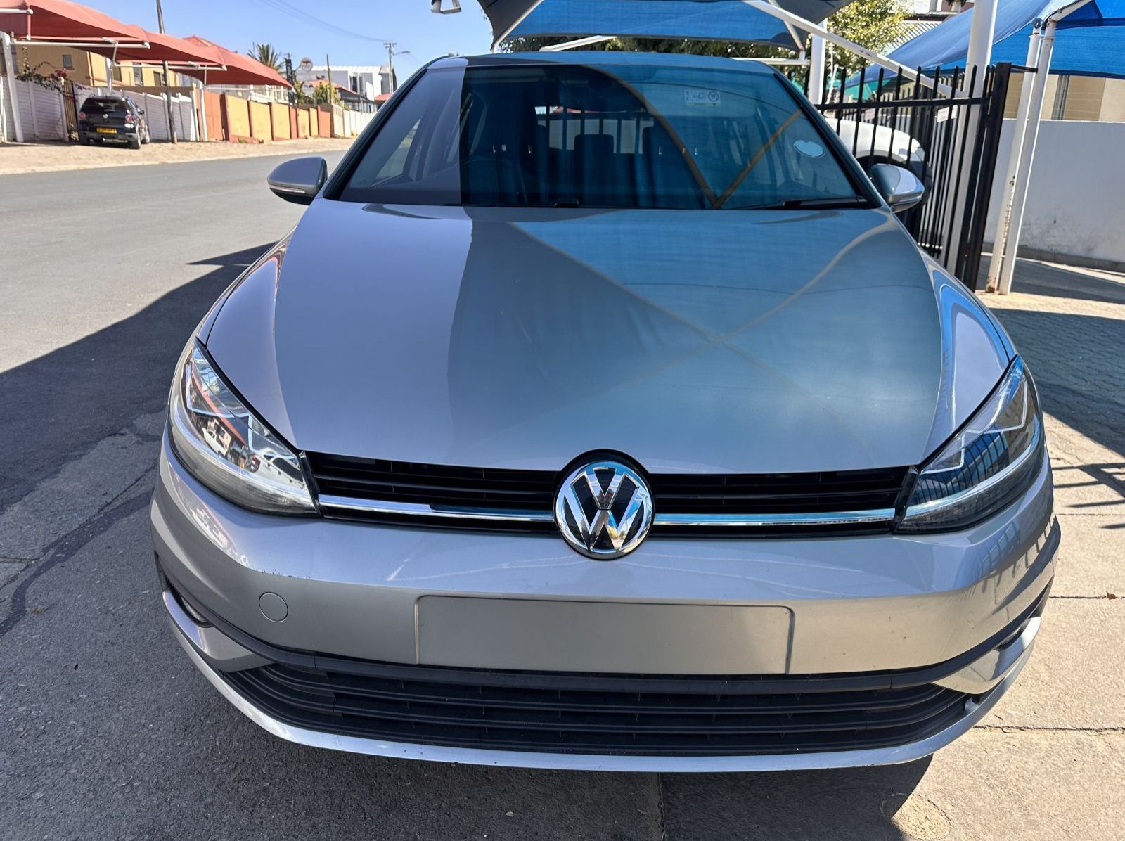 2018 Volkswagen VW Golf 7 1.0 TSi Trendline pictures