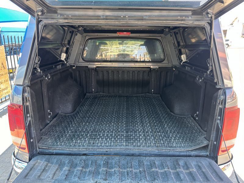 2017 Volkswagen Amarok 3.0 V6 TDi DSG 4Motion Hi-Line pictures