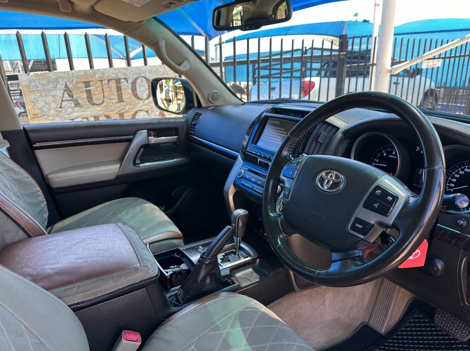 2008 Toyota Landcruiser 200 4.5 V8 VX pictures