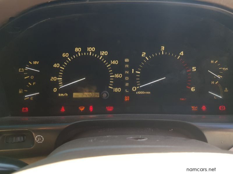 2000 Toyota Toyota Landcruiser 4.2 A/T 4x4 pictures
