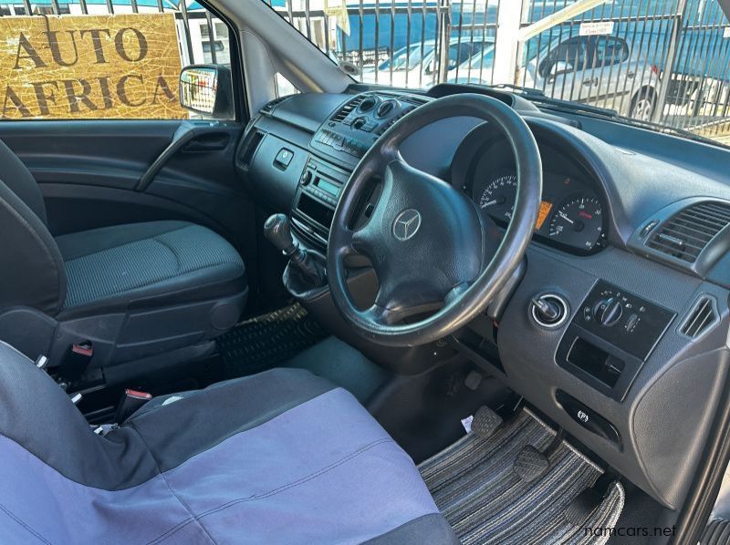 2012 Mercedes-Benz Vito Grew Bus pictures