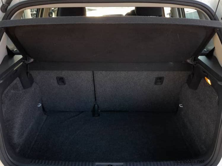 2015 Volkswagen Cross Polo TSI pictures