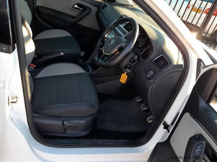 2015 Volkswagen Cross Polo TSI pictures