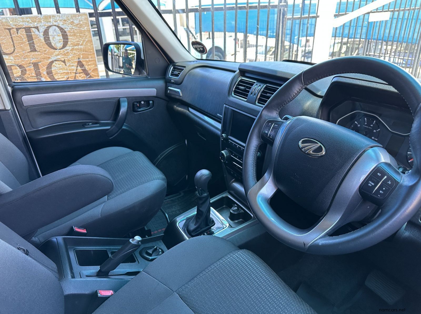 2023 Mahindra Mhawk S11 4x4 A/T P/U D/C 2.2 pictures