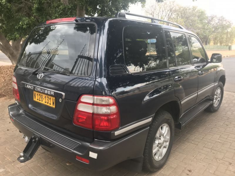 2004 Toyota Toyota Landcruiser 4.2 TDi  100 Series Auto pictures