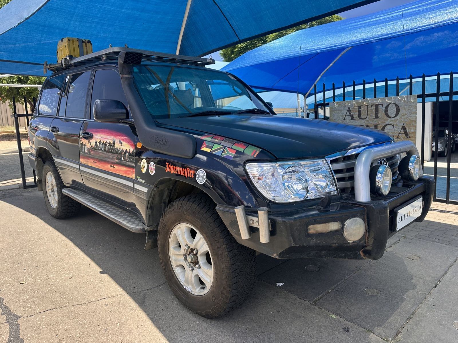 Used Toyota Landcruiser 4.2 VX TDi Auto 100 Series 24 Valve  for sale in Windhoek, Namibia