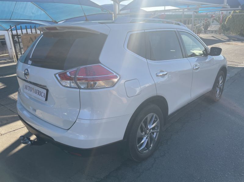 2015 Nissan X-Trail 1.6 Dci 4x4 pictures