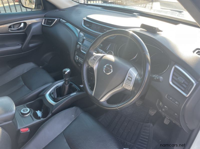 2015 Nissan X-Trail 1.6 Dci 4x4 pictures