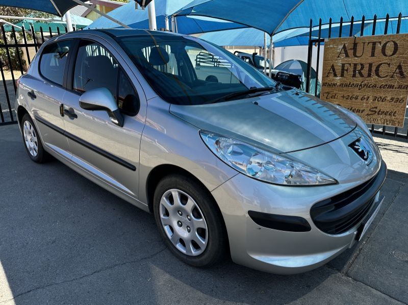 2009 Peugeot 207 1.4 XR pictures