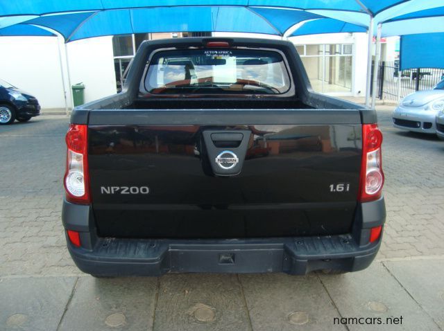 2014 Nissan NP200 1,6i pictures