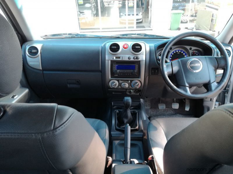 2008 Isuzu KB 360 LX 4x4 pictures