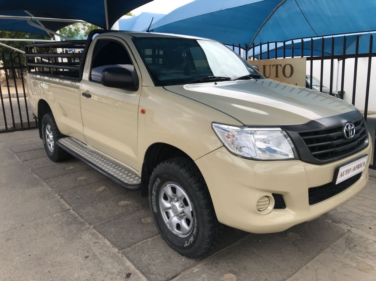 2015 Toyota Hilux 2.5 S/C R/B pictures