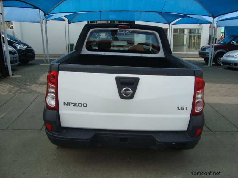 2014 Nissan NP200 1,6i pictures
