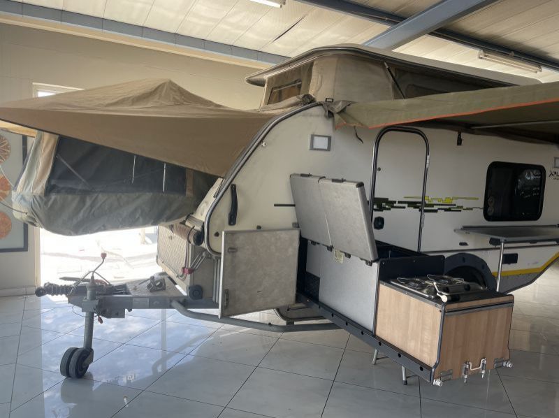 2011 Jurgens Jurgens Xplorer 4x4 Caravan pictures