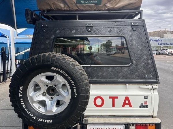 2014 Toyota Landcruiser 4.0 V6 D/C 4x4 79 pictures