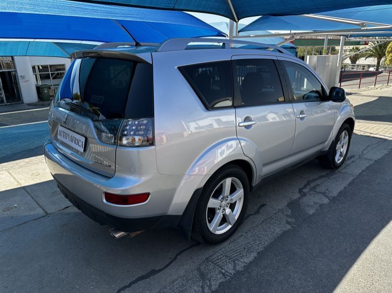 2008 Mitsubishi Outlander 2.4 GLS Auto pictures