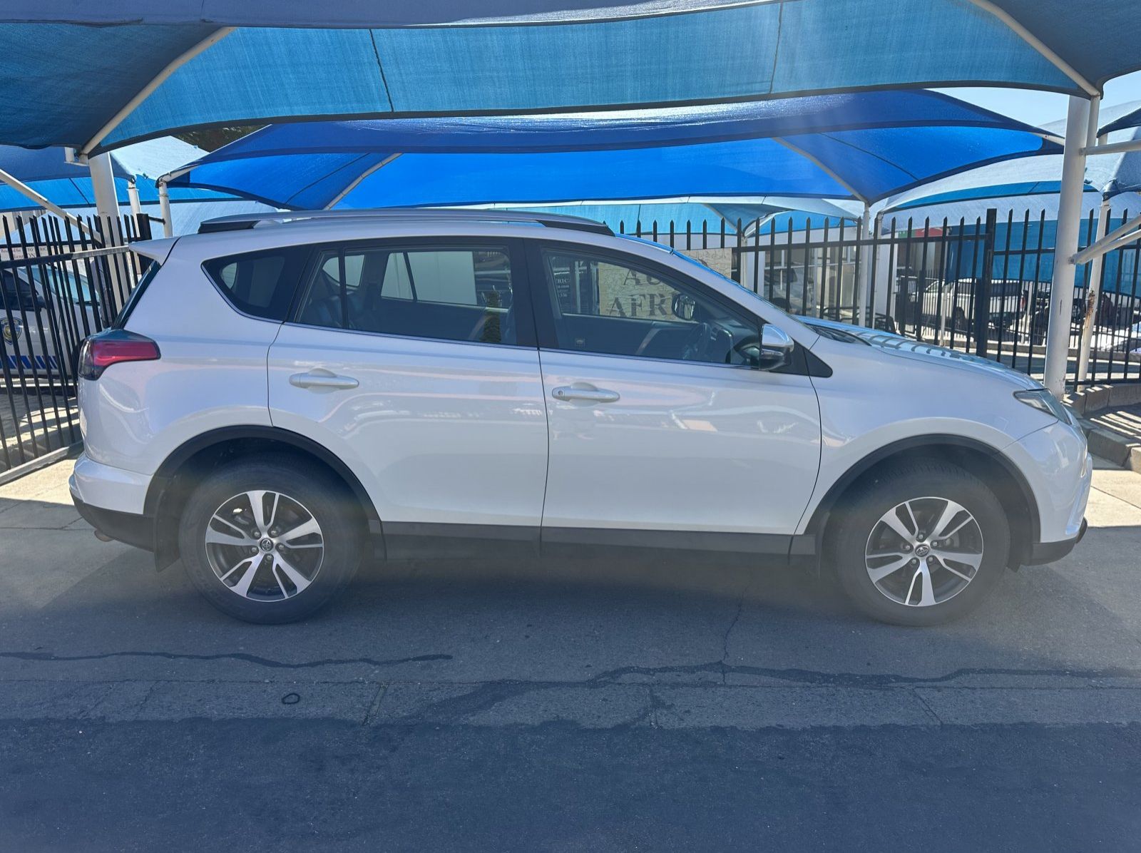 Used Toyota RAV4 for sale in Windhoek, Namibia