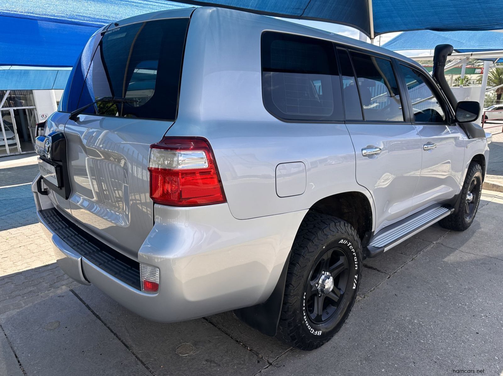 2016 Toyota Landcruiser 200 4.5 V8 Diesel 6AT GX pictures