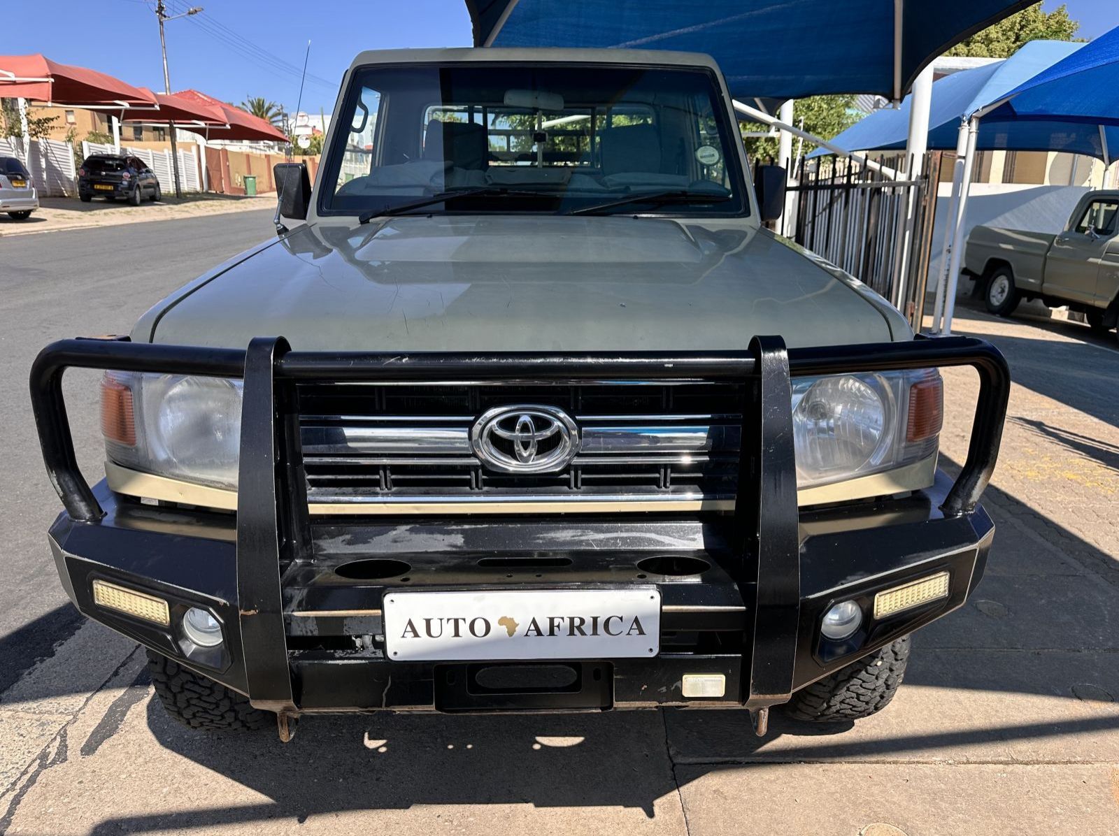 2015 Toyota LANDCRUISER 4.2 S/C 4x4 pictures