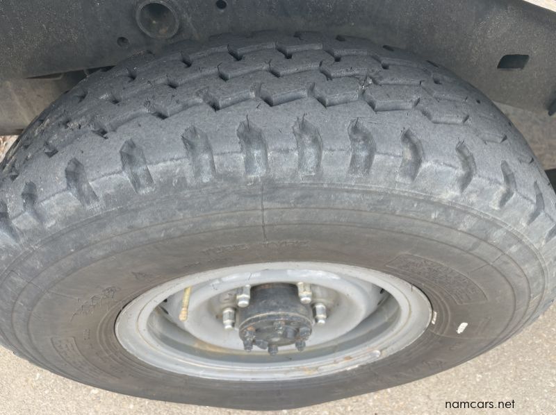 2012 Toyota Landcruiser 4.0 V6 S/C 4x4 Petrol pictures