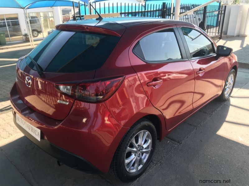 2017 Mazda Mazda 2 Sky Active 1.5 Auto pictures