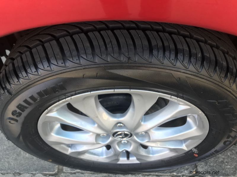 2017 Mazda Mazda 2 Sky Active 1.5 Auto pictures