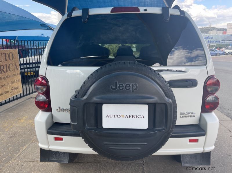 2006 Jeep Cherokee 3.7 V6 pictures